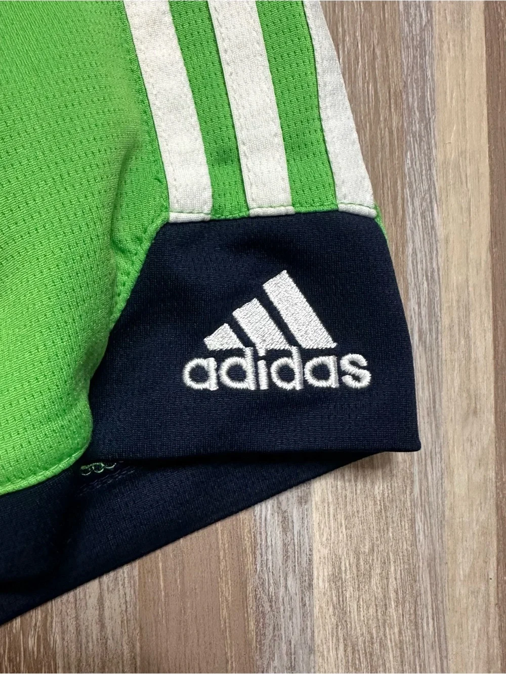 adidas Blue and Green Athletic Shorts Pair Boys Size Youth Large